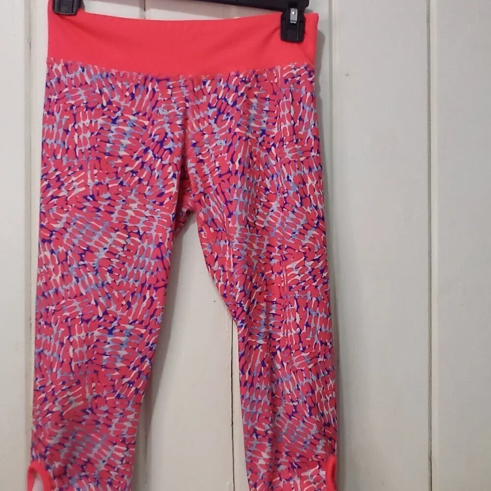 Old Navy Active Capri Leggings Girls L 10-12 Athletic Pattern Pink Blue